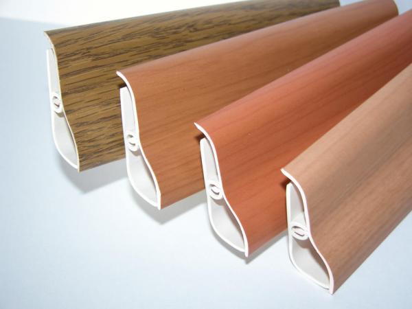 Плинтус ПВХ и полистирол