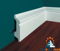 Напольный плинтус Перфект Плюс P40 78 мм 2 м белый ударопрочный полимер