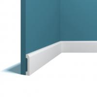 Напольный плинтус 12х60 мм Перфект Плюс P67 белый 2 м белый ударопрочный полимер