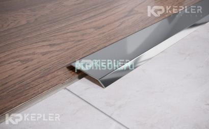 Одноуровневый порог стальной 70 мм FA 7 P полированная сталь 2,7 м