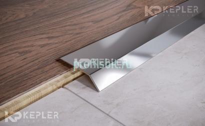 Разноуровневый порог стальной 63x10 мм FAP 10 P полированная сталь 2,7 м