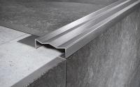 Угловой порог стальной закладной 35х8 мм FCGF 8 M сатинированная сталь 2,7 м