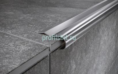 Угловой порог стальной 40х10 мм FCR 10 M сатинированная сталь 2,7 м