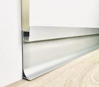 Напольный плинтус алюминиевый с подсветкой 68 мм ПТ-68 LED серебро (профиль и экран) 3 м