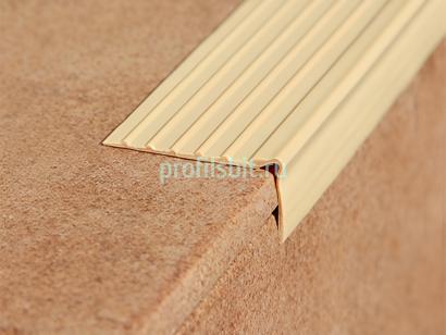 Угловой резиновый порог 20х40 мм Евроступень У-40 бежевый 12 м бухта