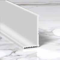 Разносторонний алюминиевый уголок для внутренних углов 15х8 мм ПВ-205-01 серебро глянец 2.7 м