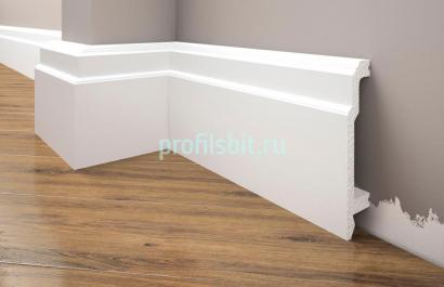 Напольный плинтус из полистирола 103х22 Cezar Elegance LPC-26 - 101 Белый 2,44 м